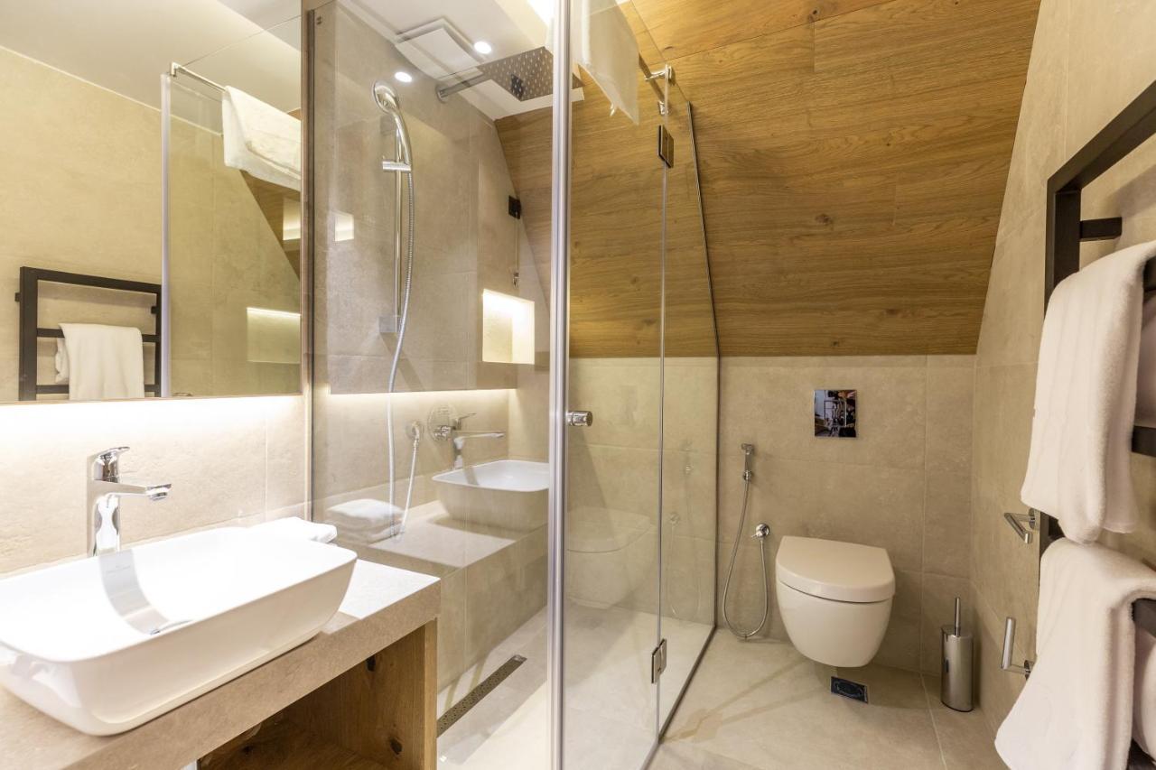 Hotel Monti Spa & Wellness Hadzici Exterior photo